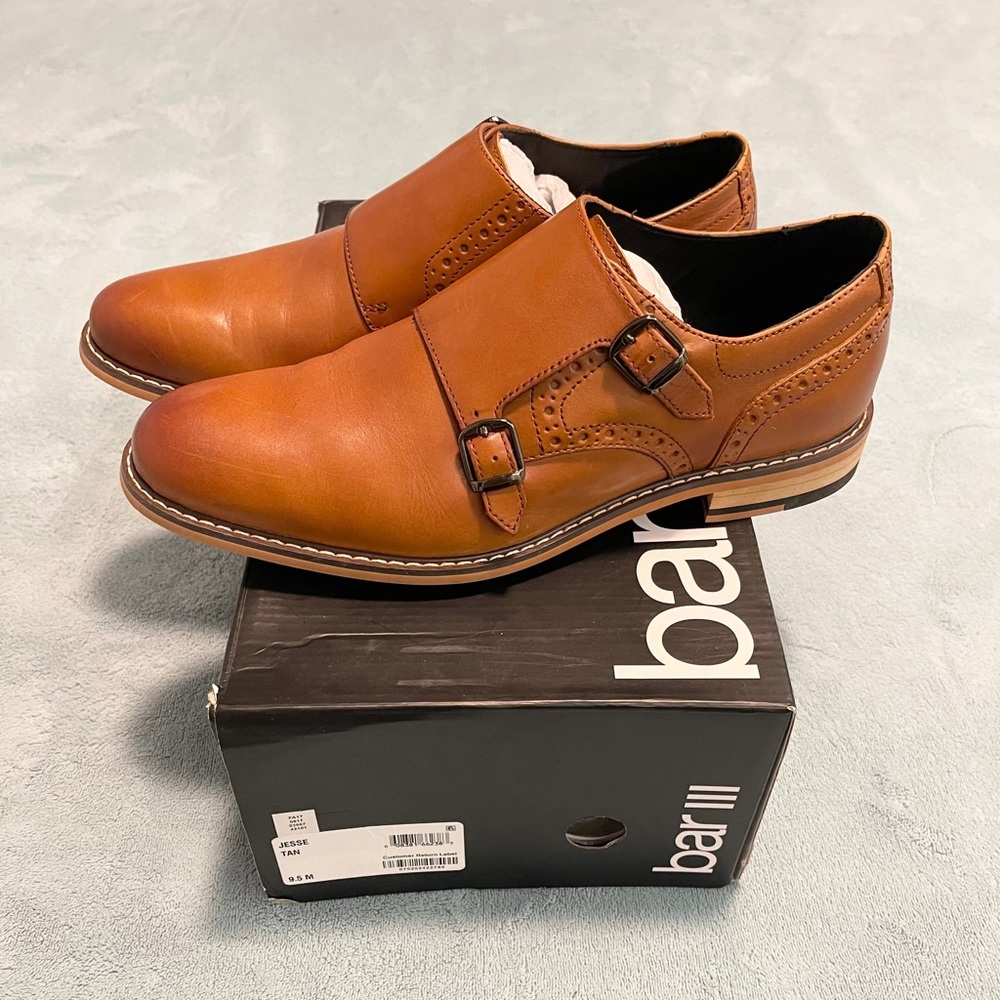Men’s Bar III Tan Oxford’s size 9.5